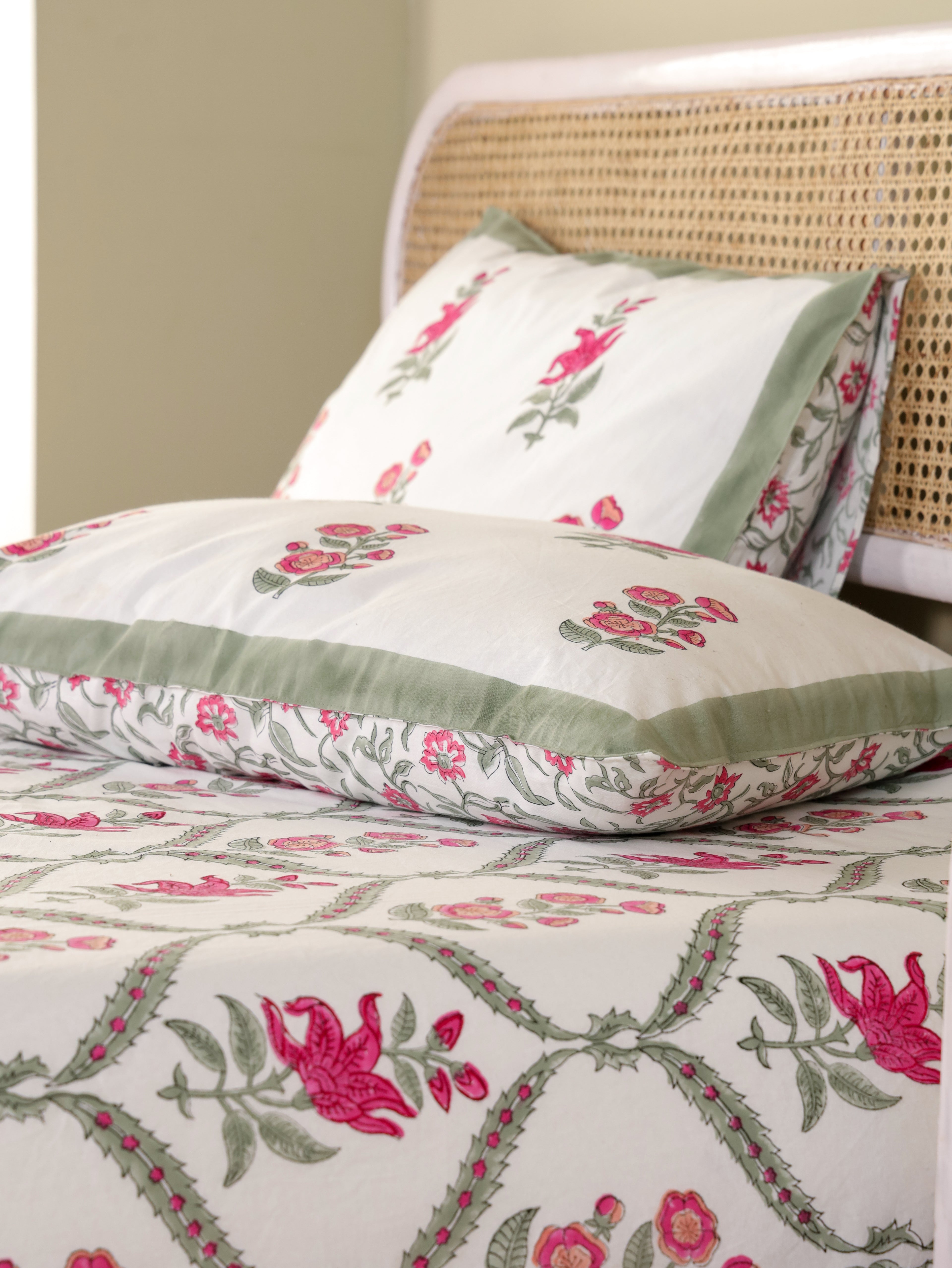 Hand Block Print Jaipuri Cotton Bedsheet With Two Reversible Pillow Cover