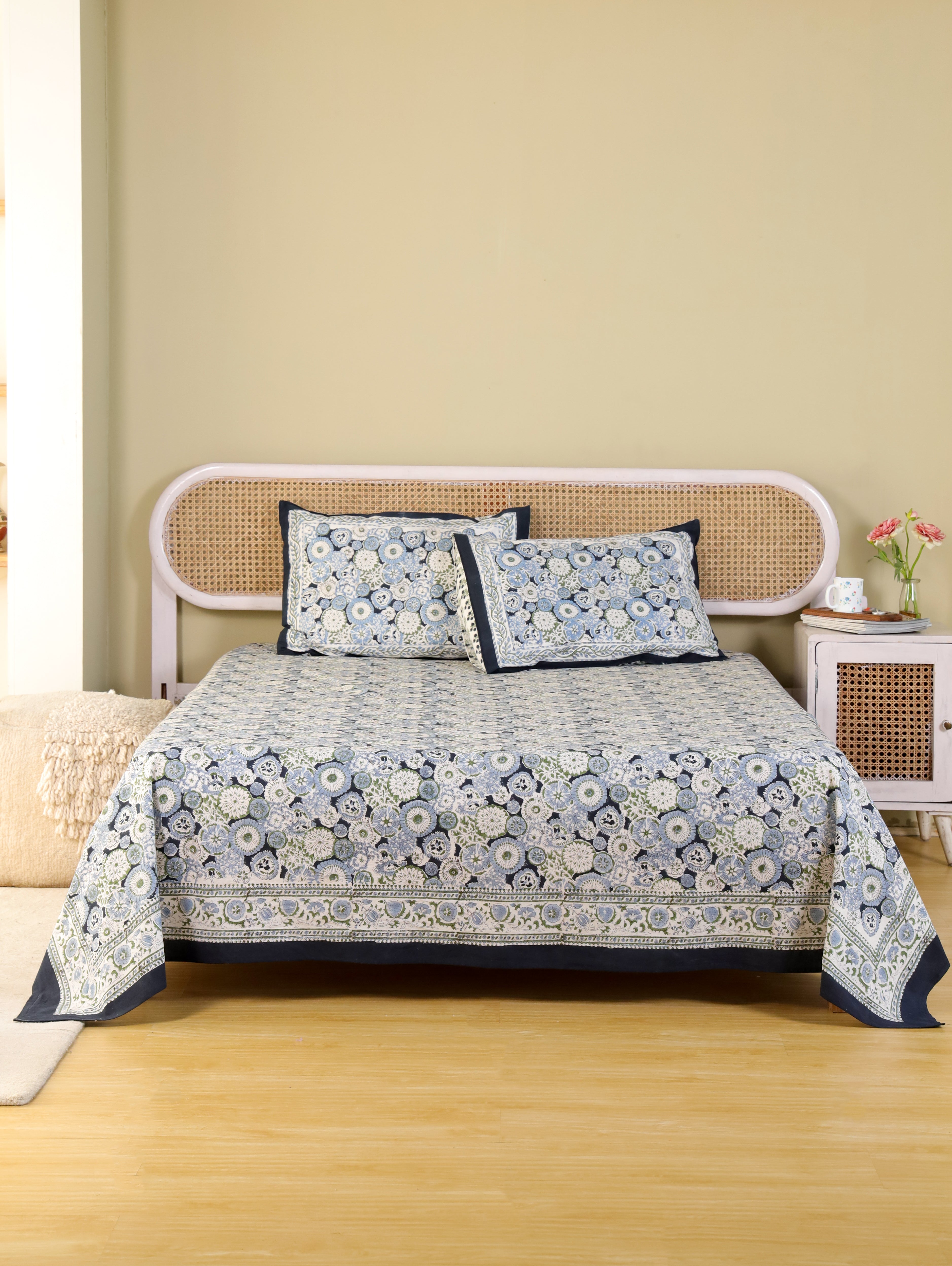 Hand Block Print Jaipuri Cotton Bedsheet With Two Reversible Pillow Cover