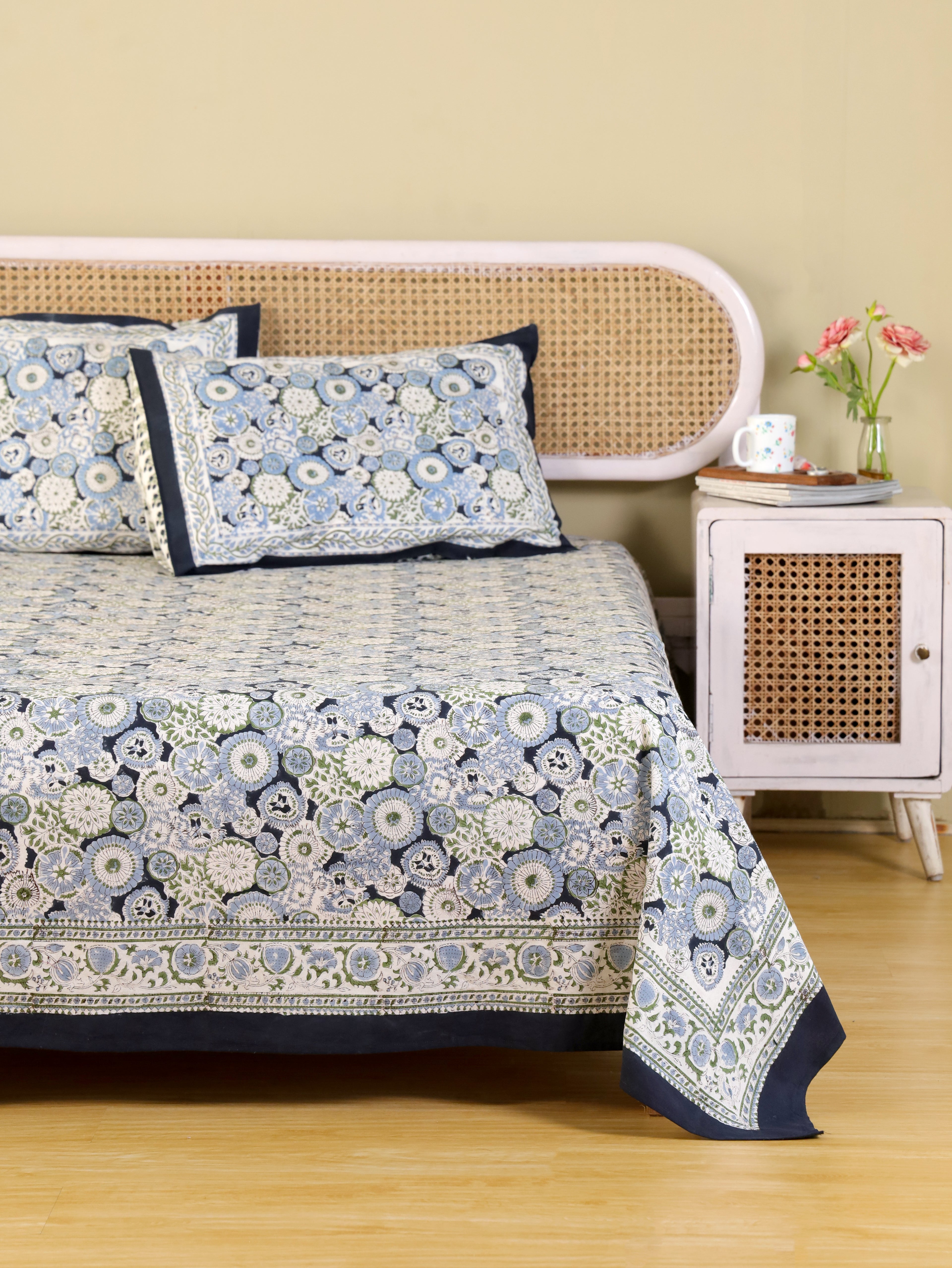 Hand Block Print Jaipuri Cotton Bedsheet With Two Reversible Pillow Cover