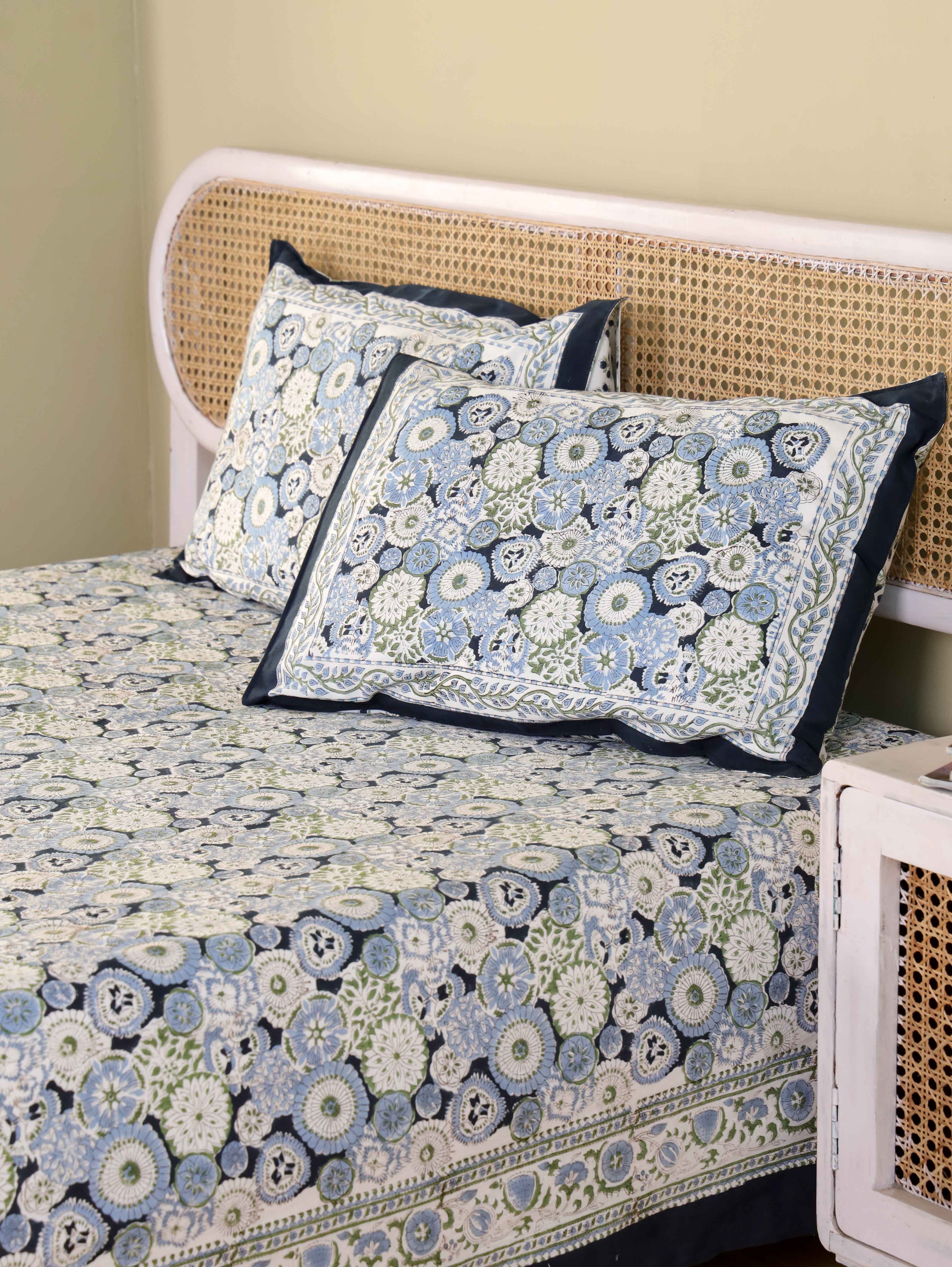 Hand Block Print Jaipuri Cotton Bedsheet With Two Reversible Pillow Cover