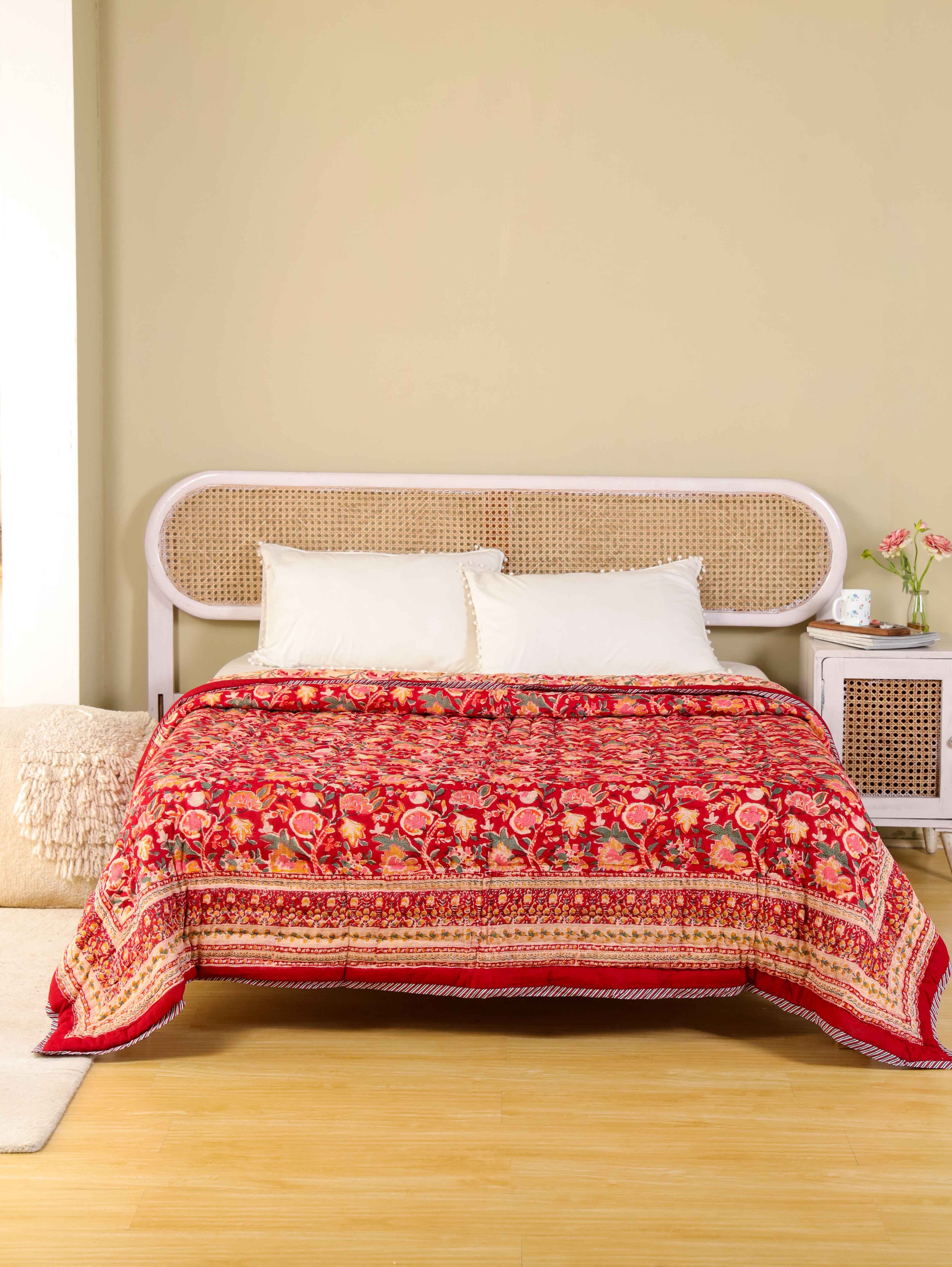 ROYAL RAPID RED HAND BLOCK PRINT REVERSIBLE COTTON QUILT/RAZAI