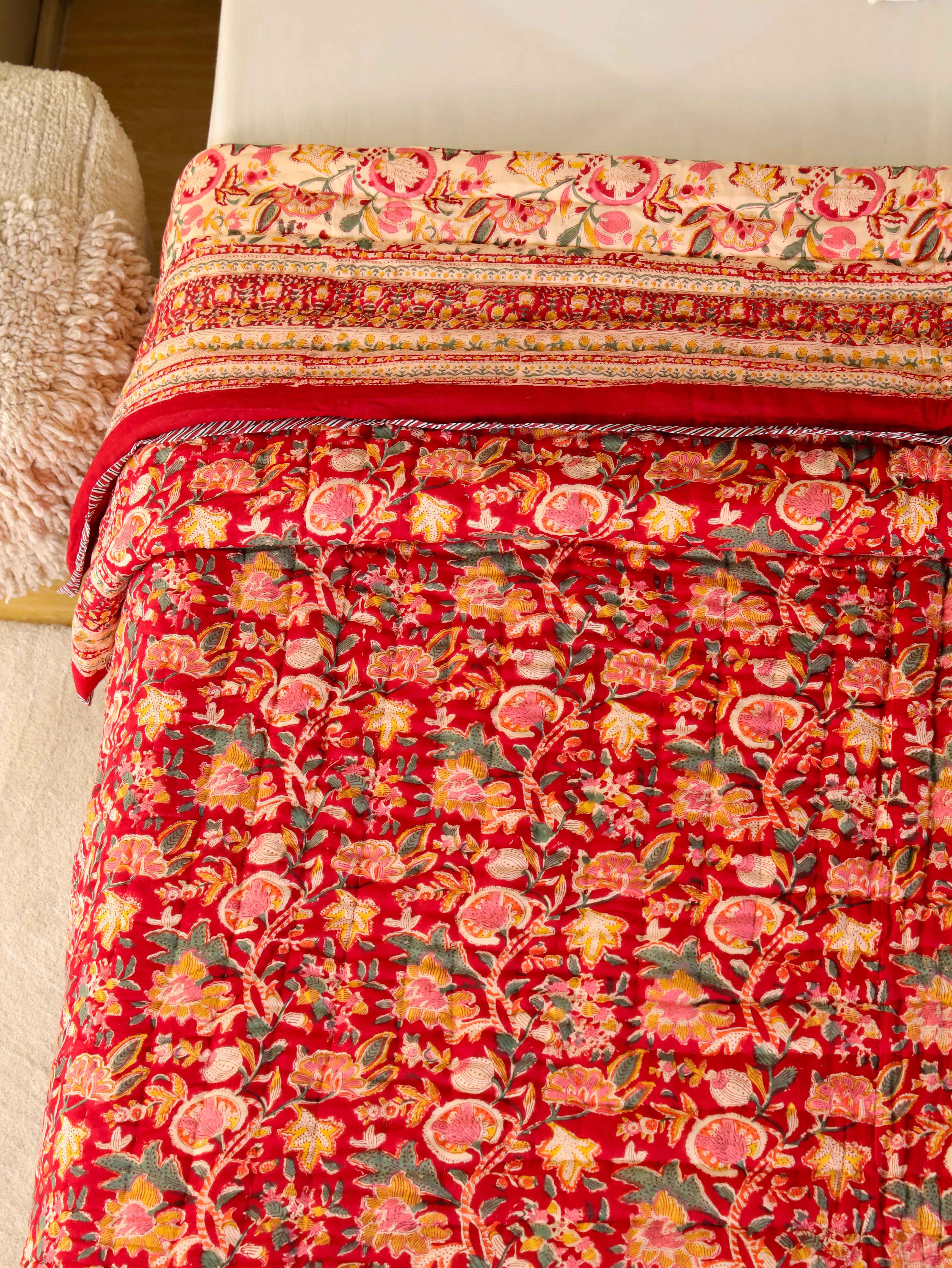 ROYAL RAPID RED HAND BLOCK PRINT REVERSIBLE COTTON QUILT/RAZAI