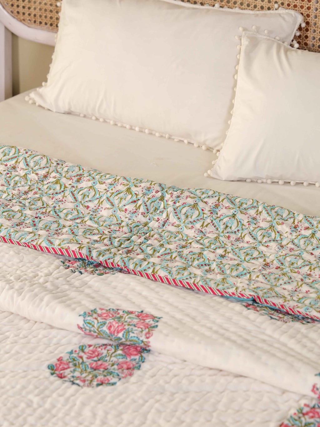 CLASSIC ROYAL MUGAL MOTIF HAND BLOCK PRINT REVERSIBLE COTTON QUILT/RAZAI