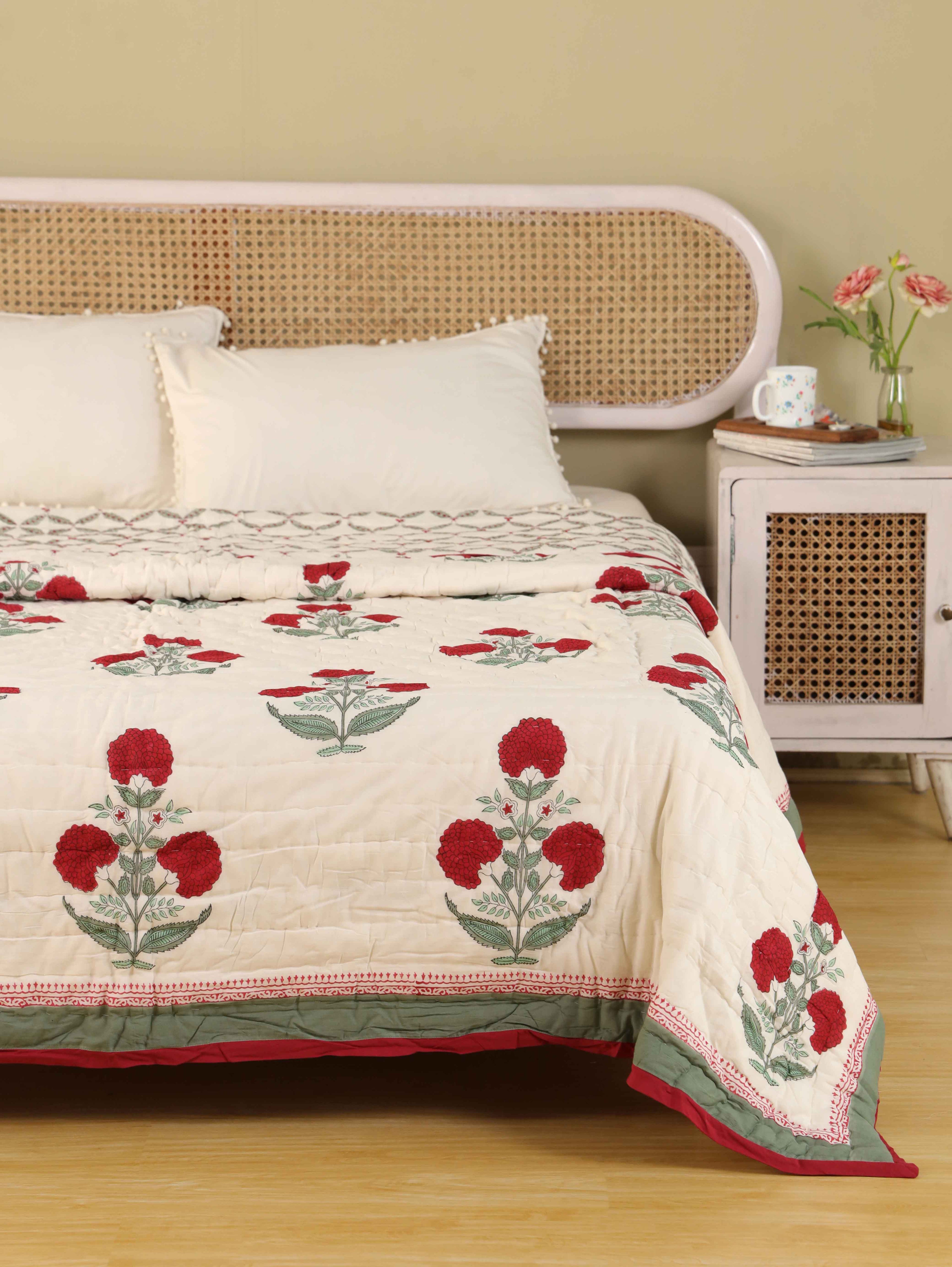 MUGAL POPPY BUTTA HAND BLOCK PRINT REVERSIBLE COTTON QUILT/RAZAI