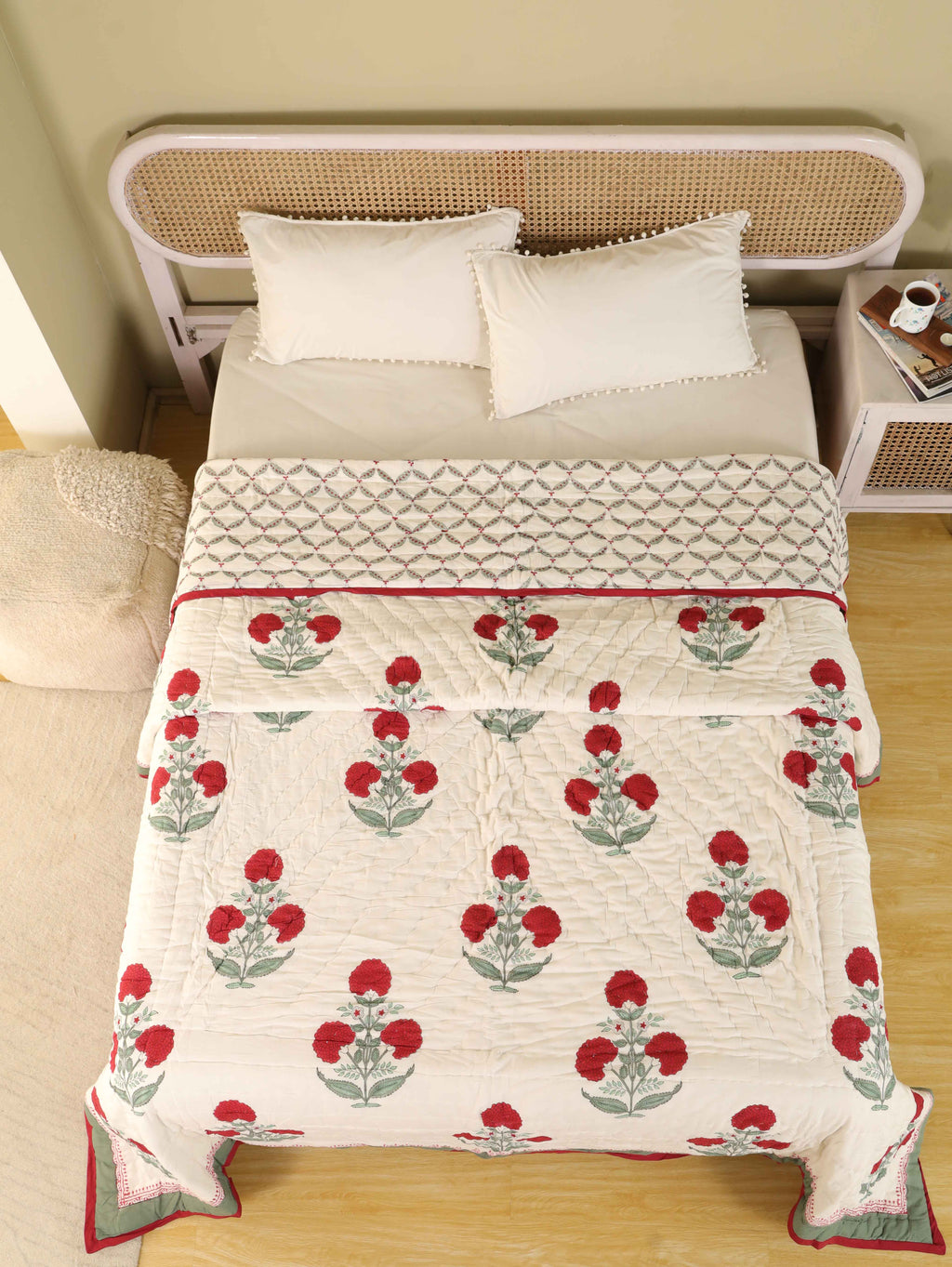 MUGAL POPPY BUTTA HAND BLOCK PRINT REVERSIBLE COTTON QUILT/RAZAI