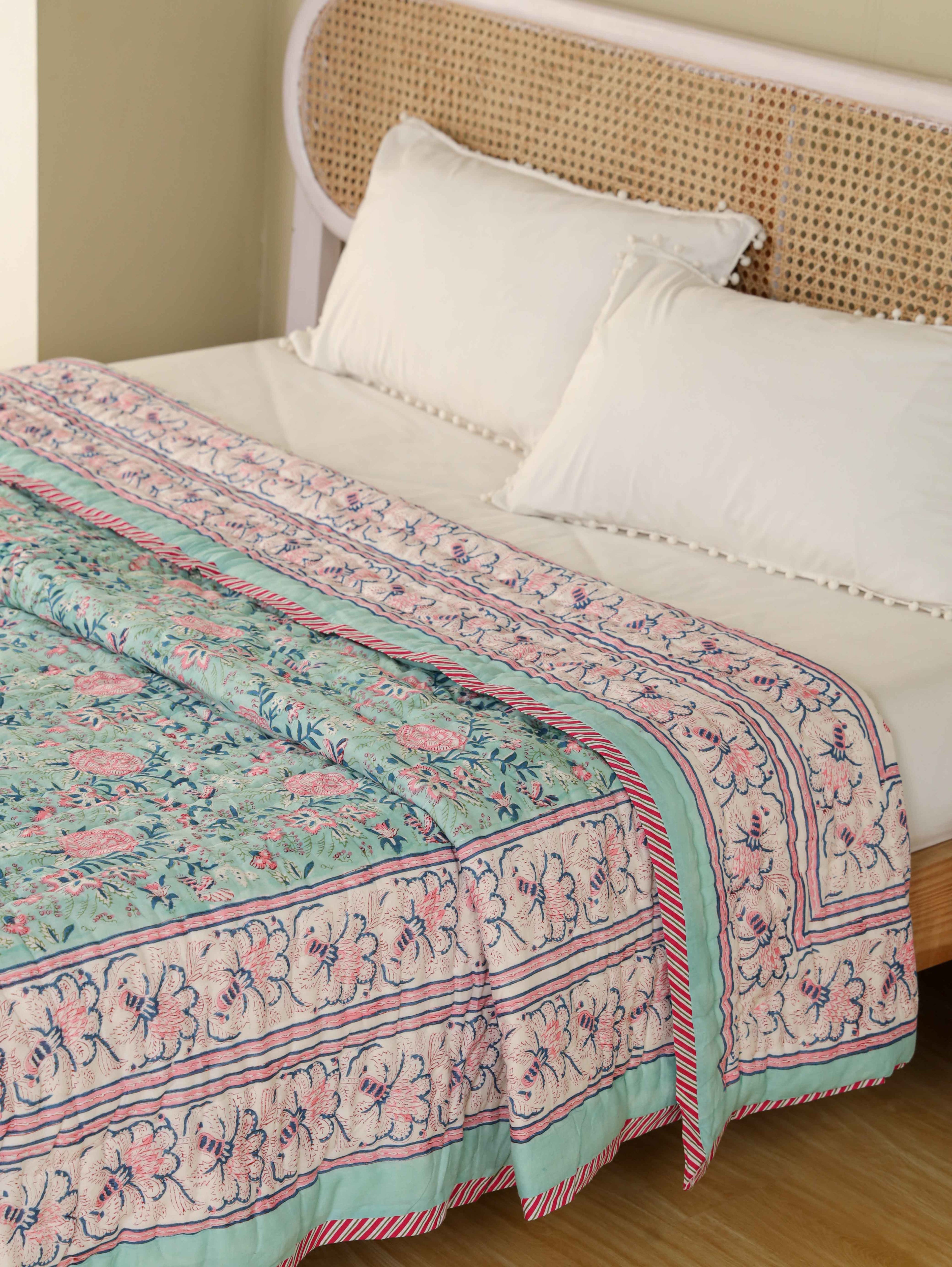 ENGLISH GREEN FOREST HAND BLOCK PRINT REVERSIBLE COTTON QUILT/RAZAI