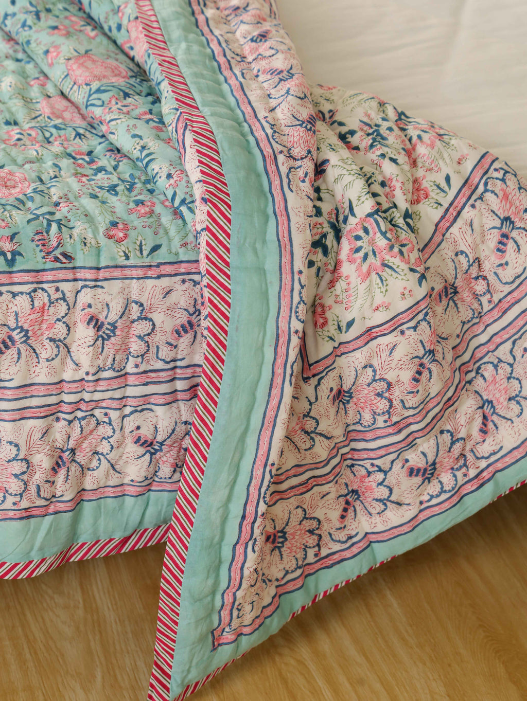 ENGLISH GREEN FOREST HAND BLOCK PRINT REVERSIBLE COTTON QUILT/RAZAI