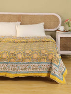 GOLDEN PINEAPPLE HAND BLOCK PRINT REVERSIBLE COTTON QUILT/RAZAI
