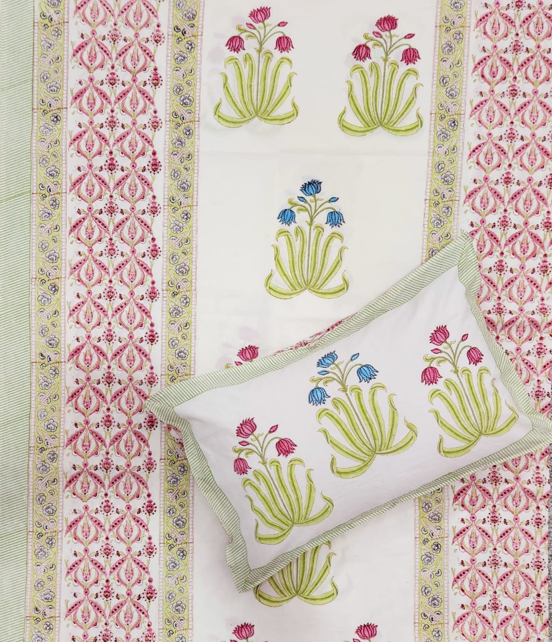 Bagaan Butta Hand Block Print Jaipuri Cotton Bedsheet With Two Reversible Pillow Cover