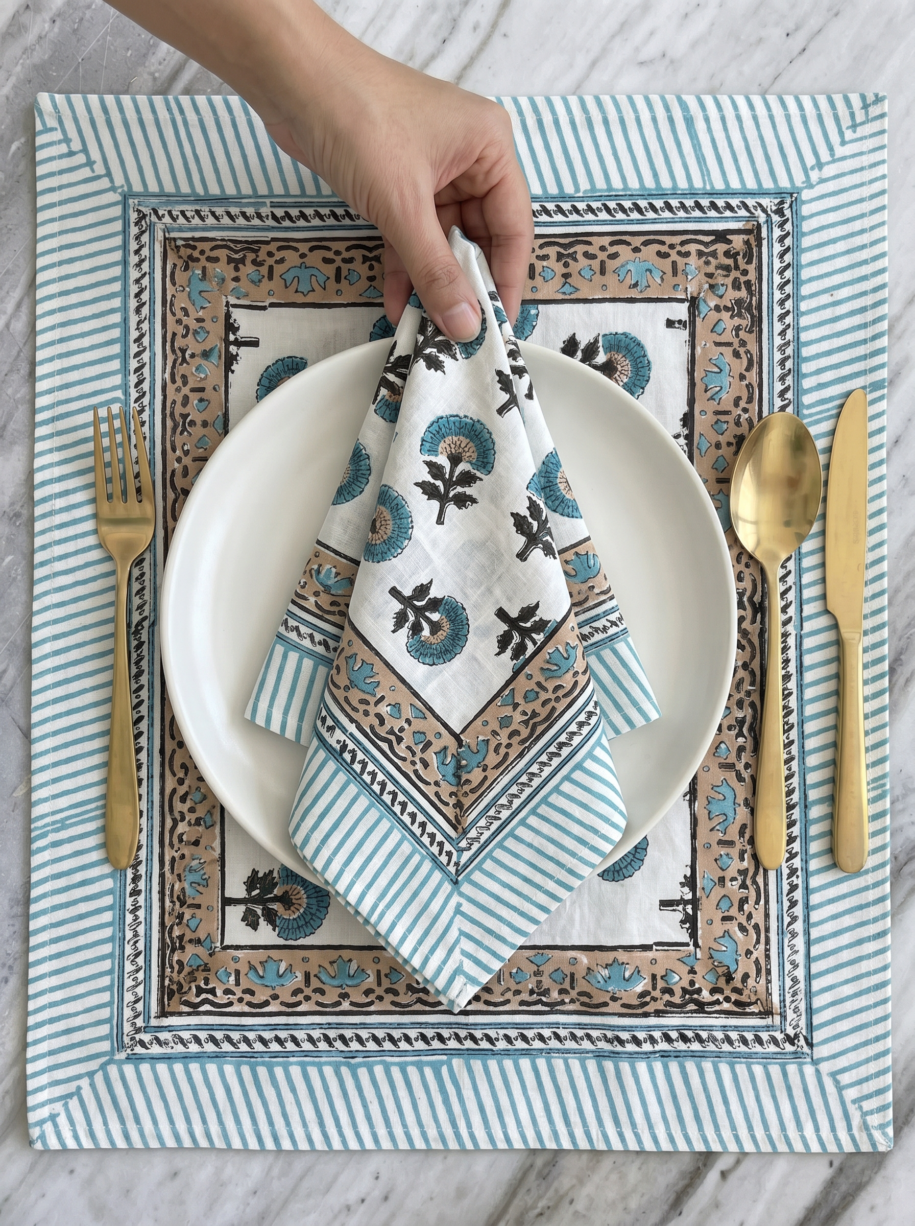 Table Mats & Napkins Set