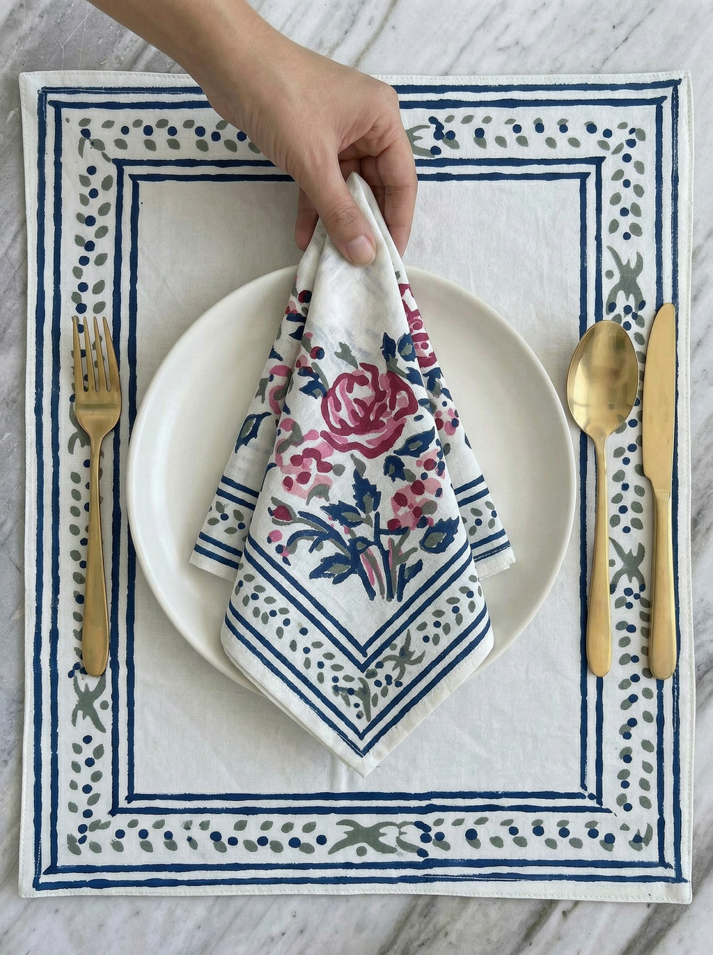 Table Mats & Napkins Set