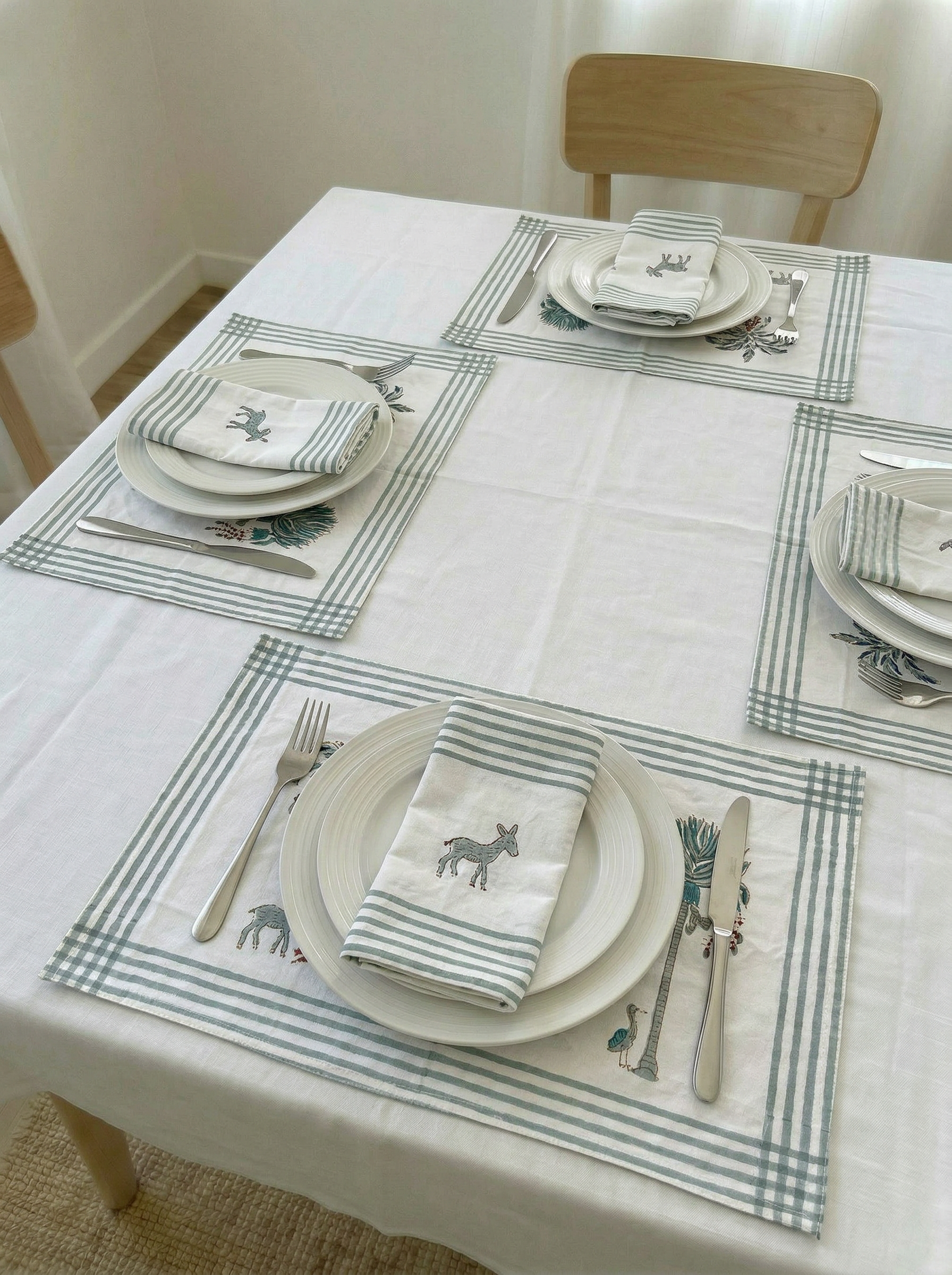 Table Mats & Napkins Set