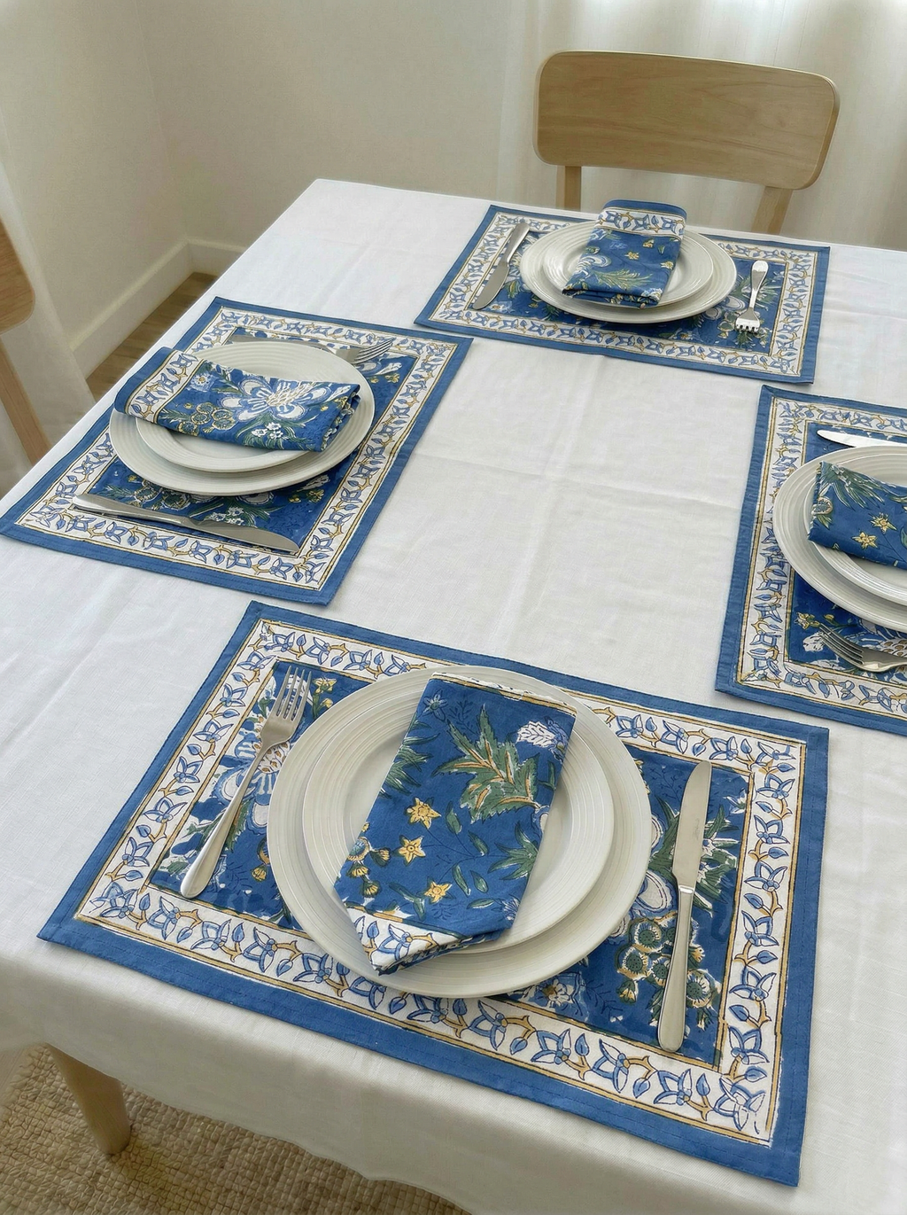 Table Mats & Napkins Set