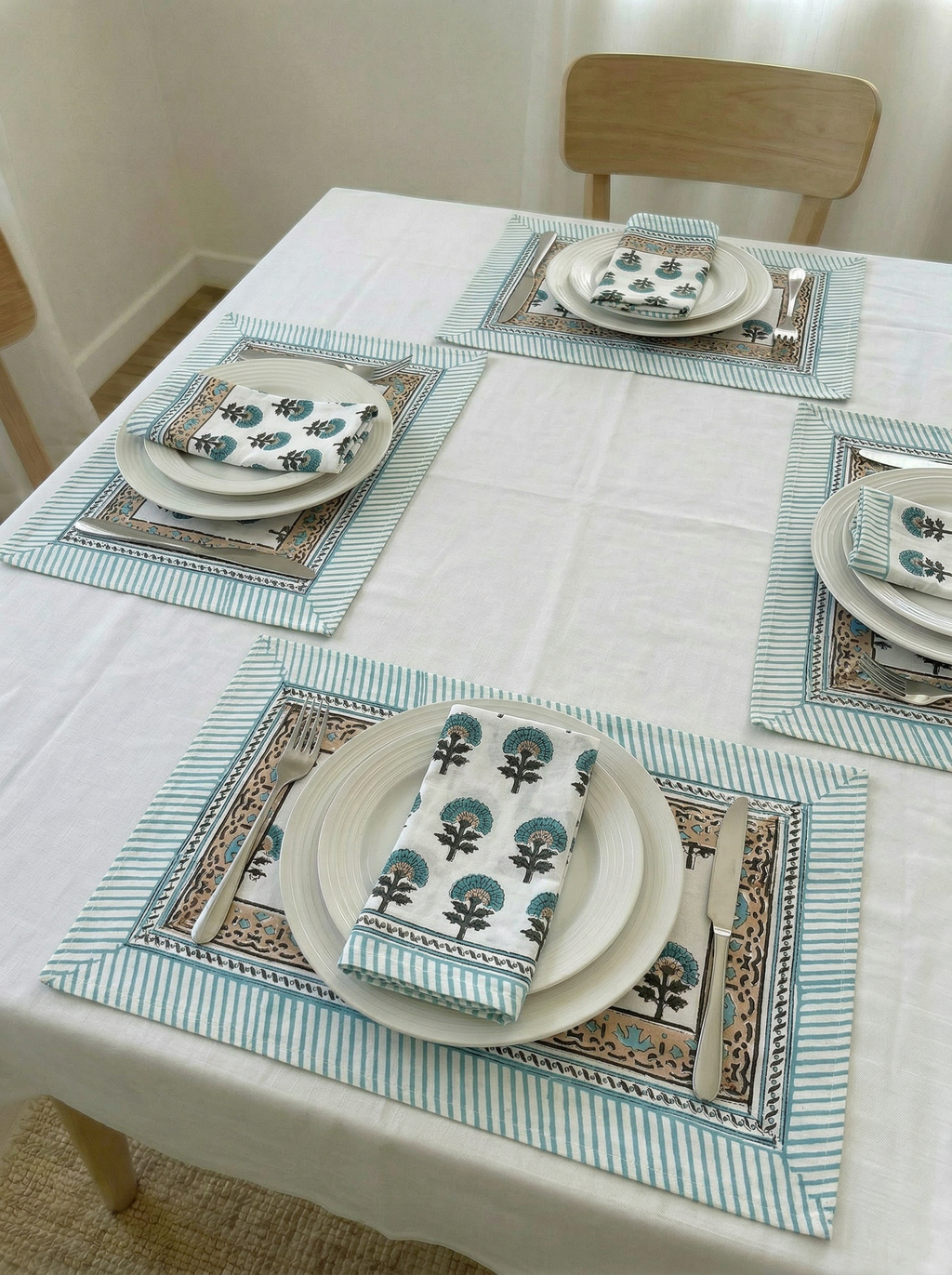 Table Mats & Napkins Set