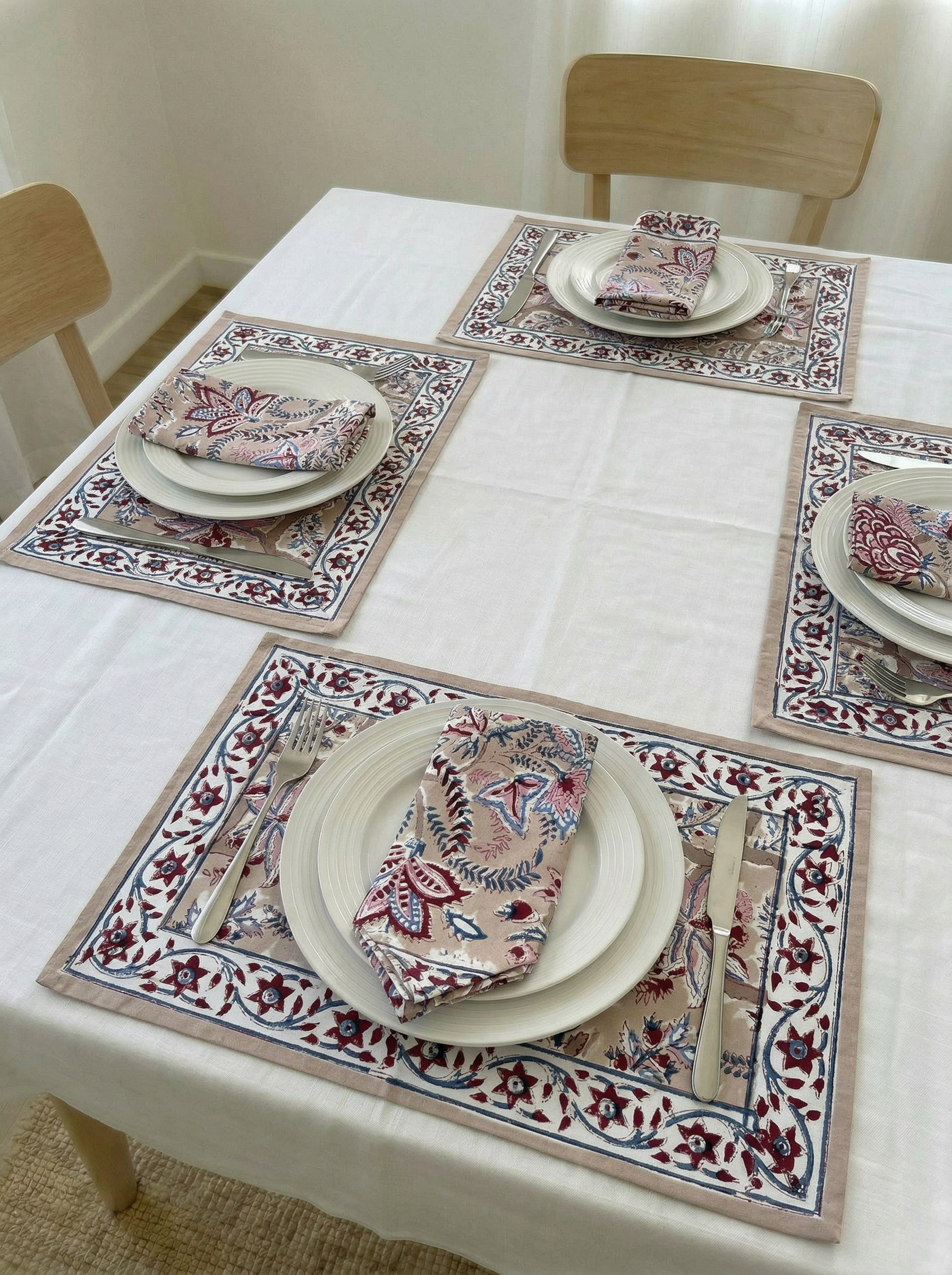 Table Mats & Napkins Set