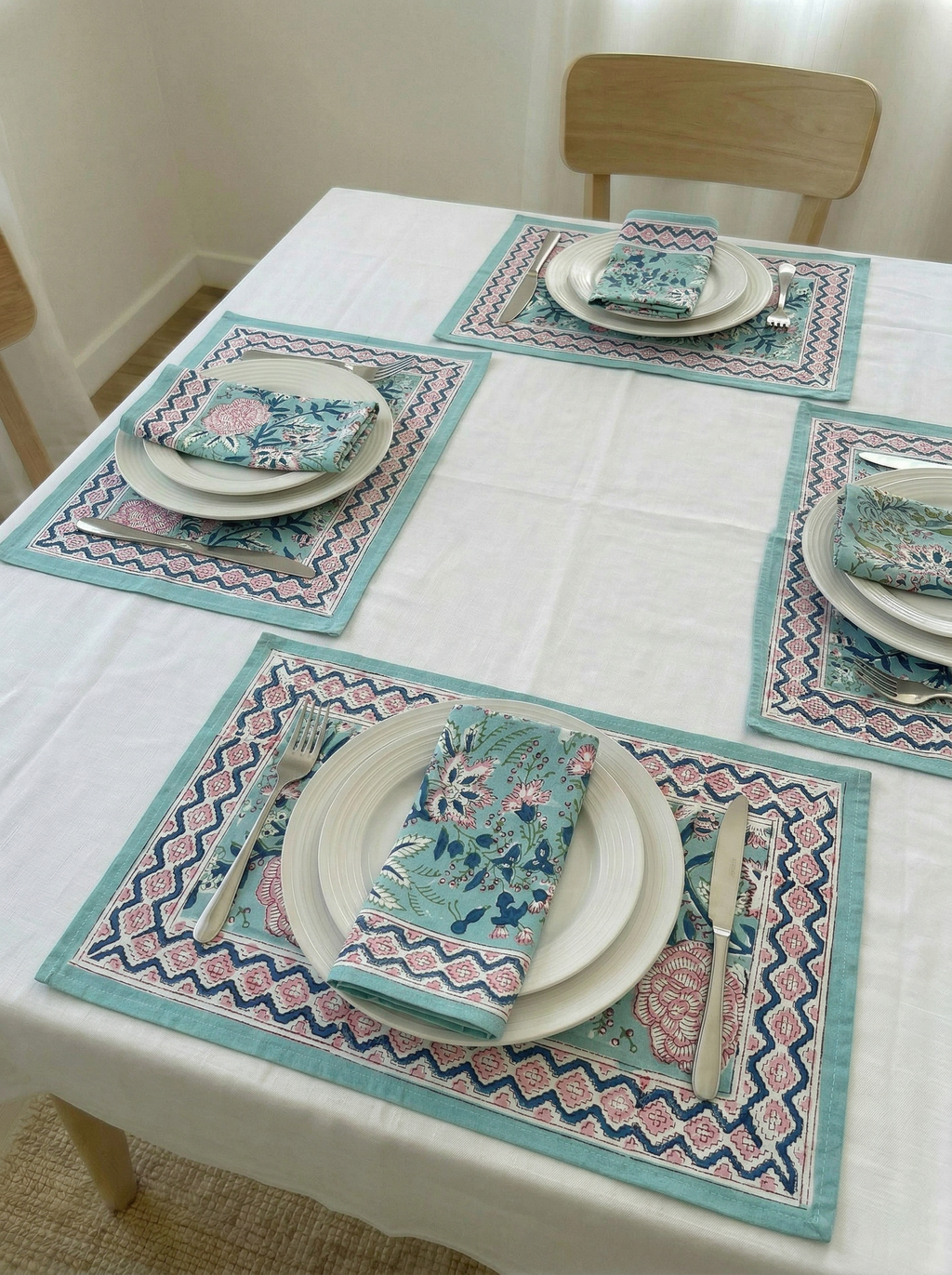 Table Mats & Napkins Set