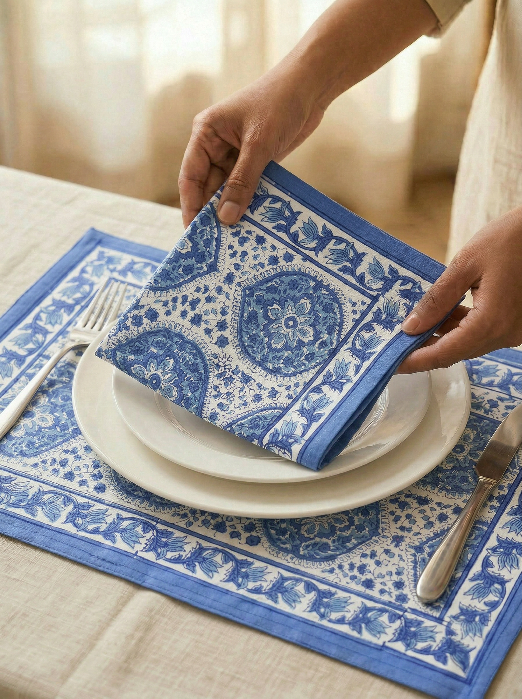 Table Mats & Napkins Set