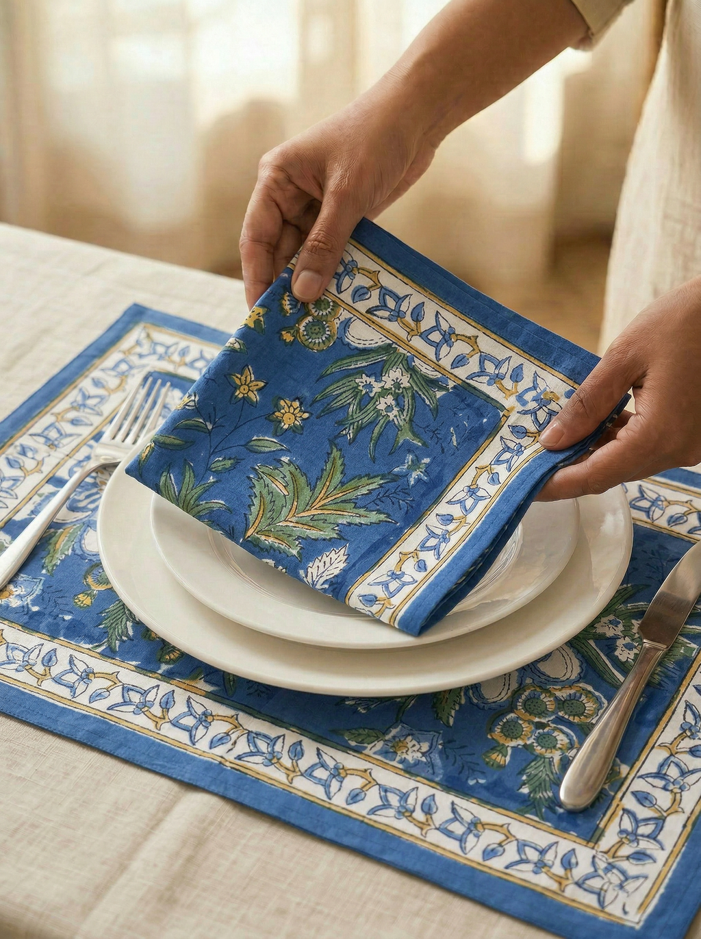 Table Mats & Napkins Set