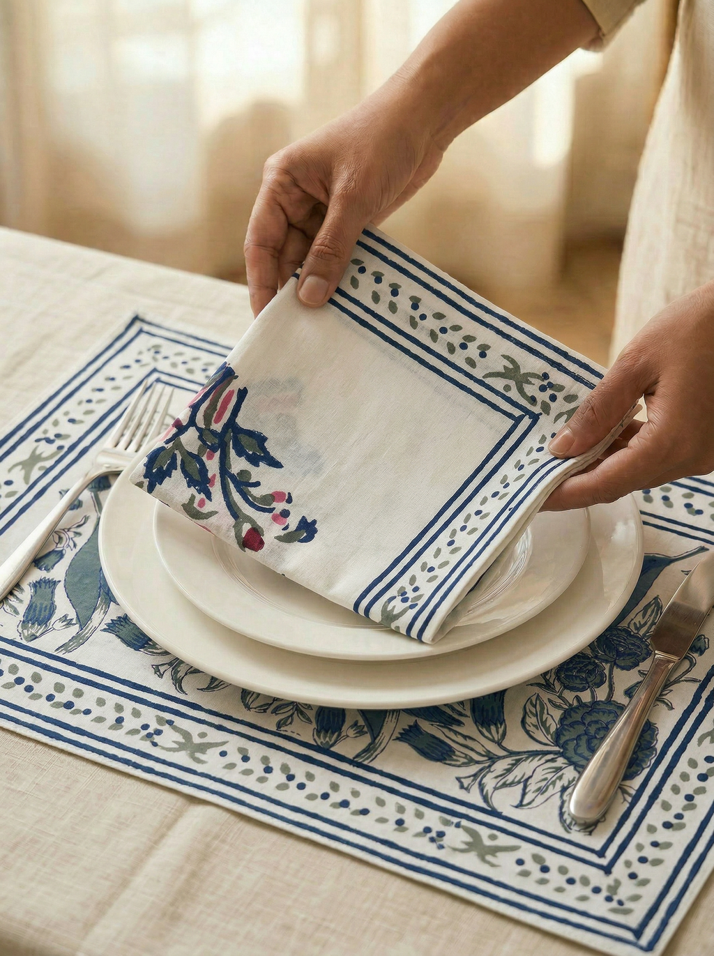 Table Mats & Napkins Set