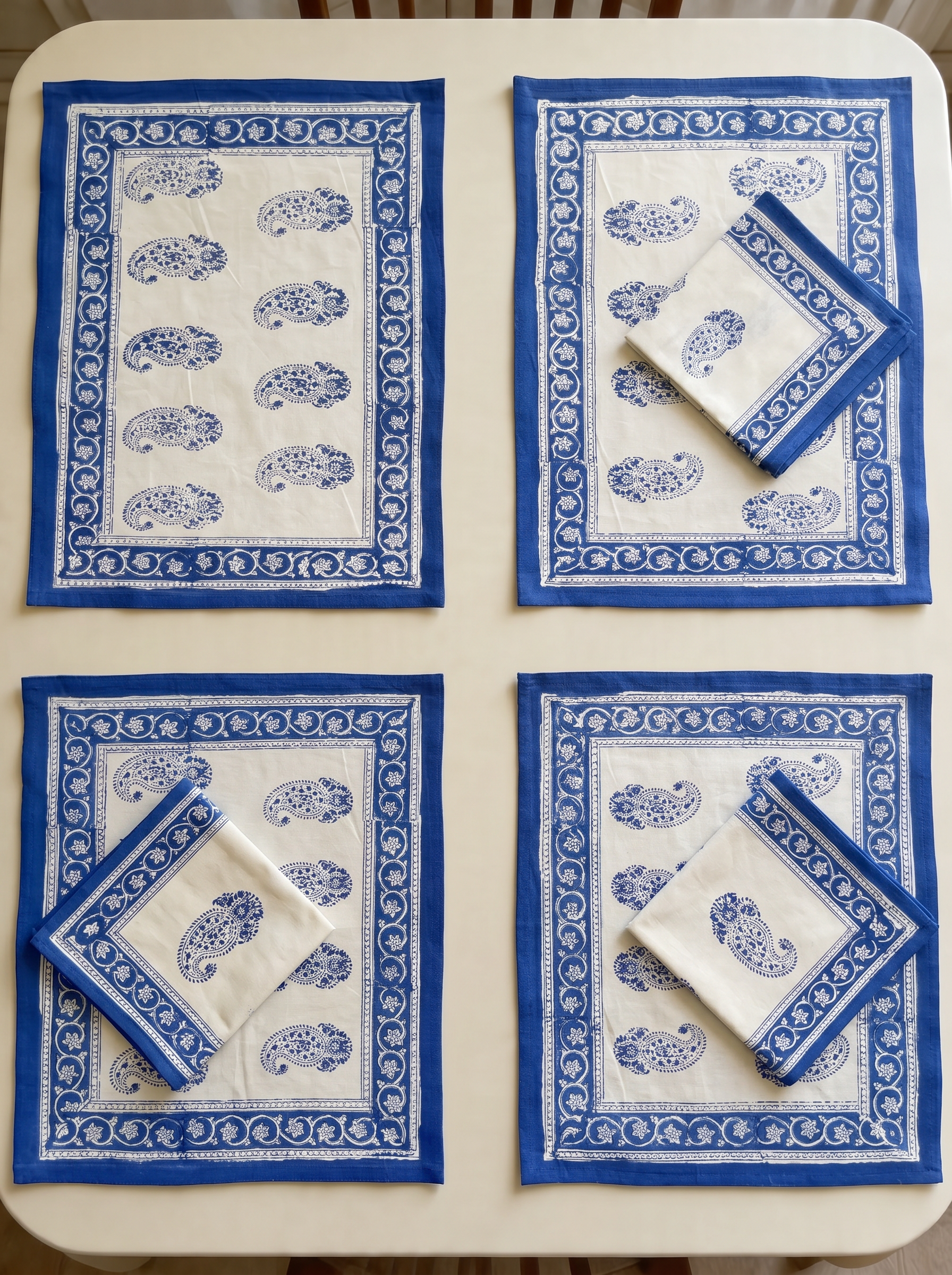 Table Mats & Napkins Set