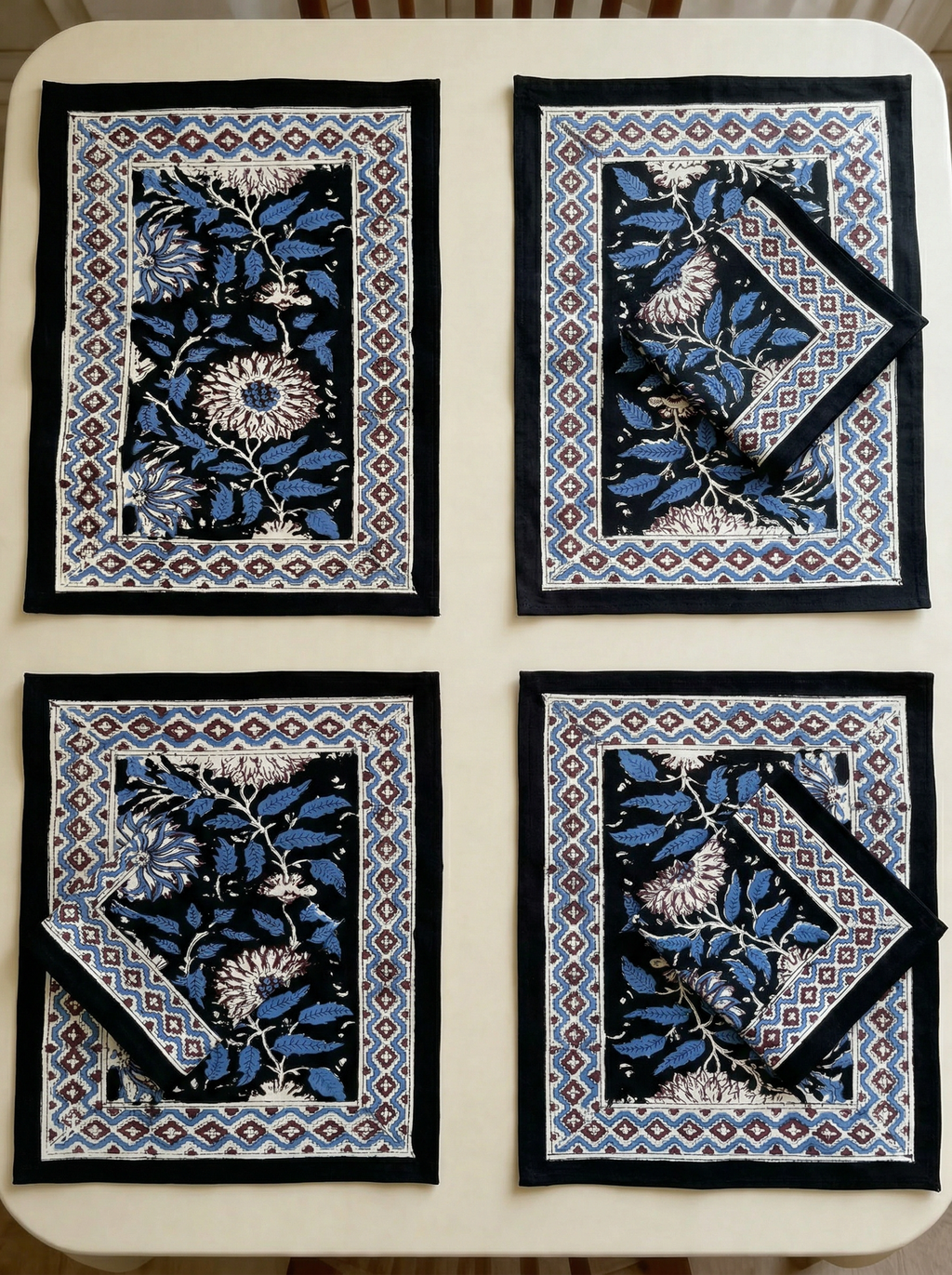 Table Mats & Napkins Set