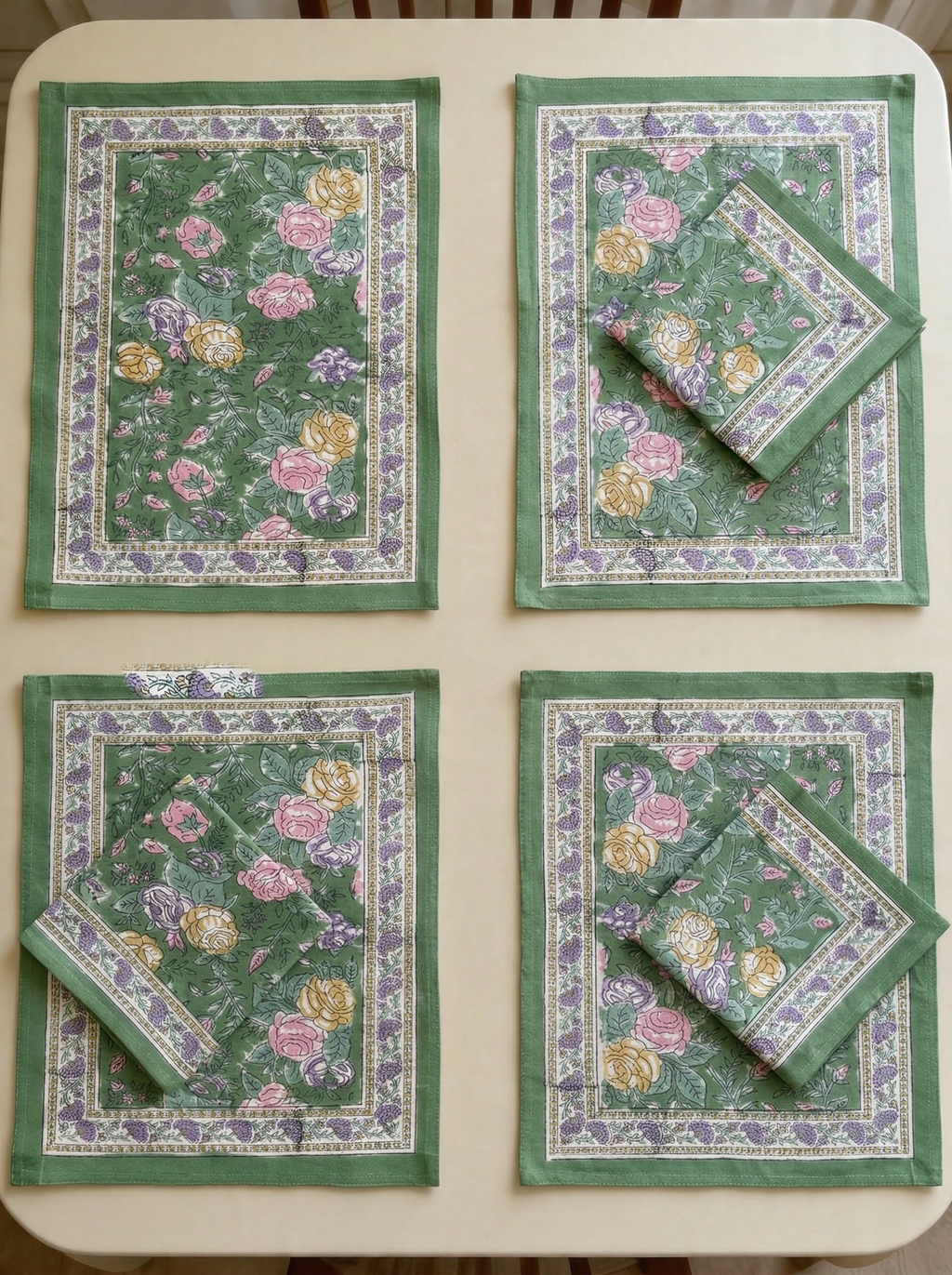 Table Mats & Napkins Set