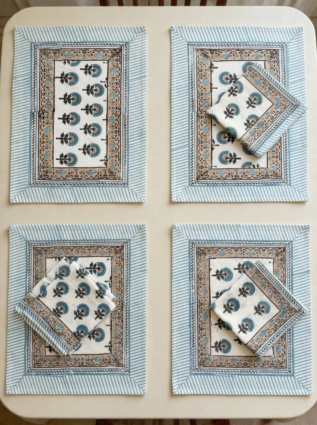Table Mats & Napkins Set