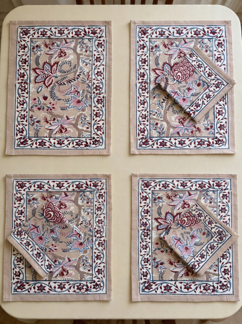 Table Mats & Napkins Set