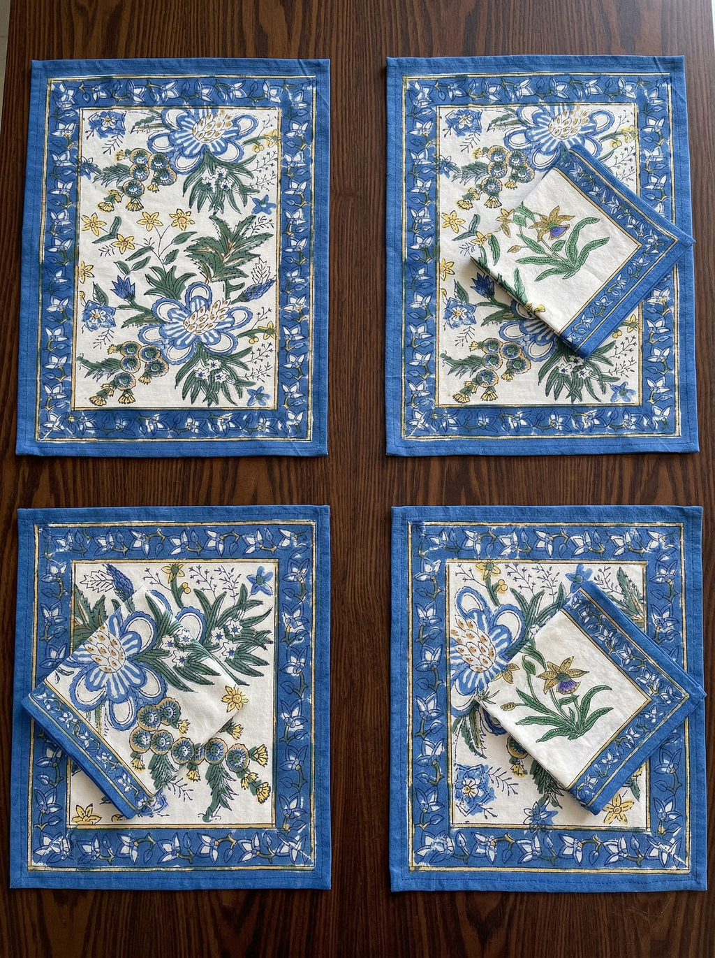 Table Mats & Napkins Set