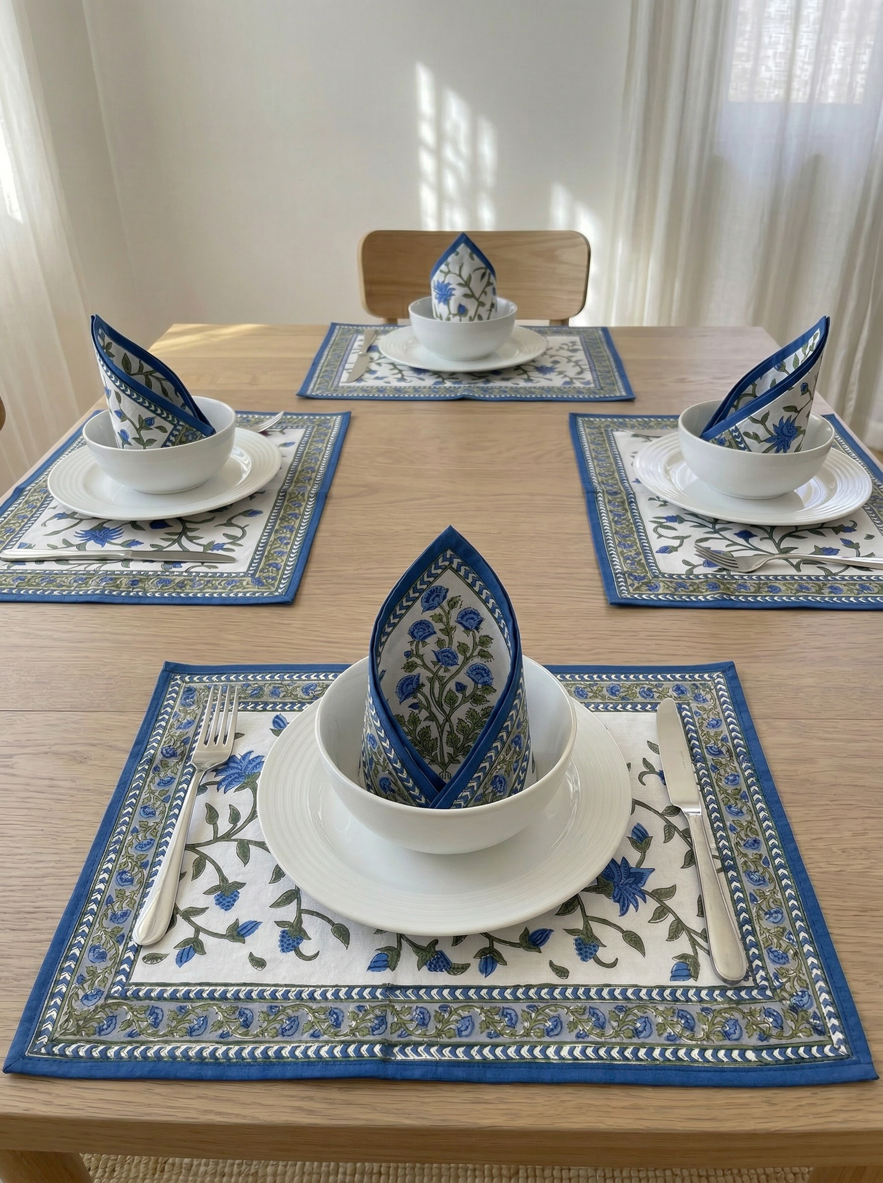 Table Mats & Napkins Set