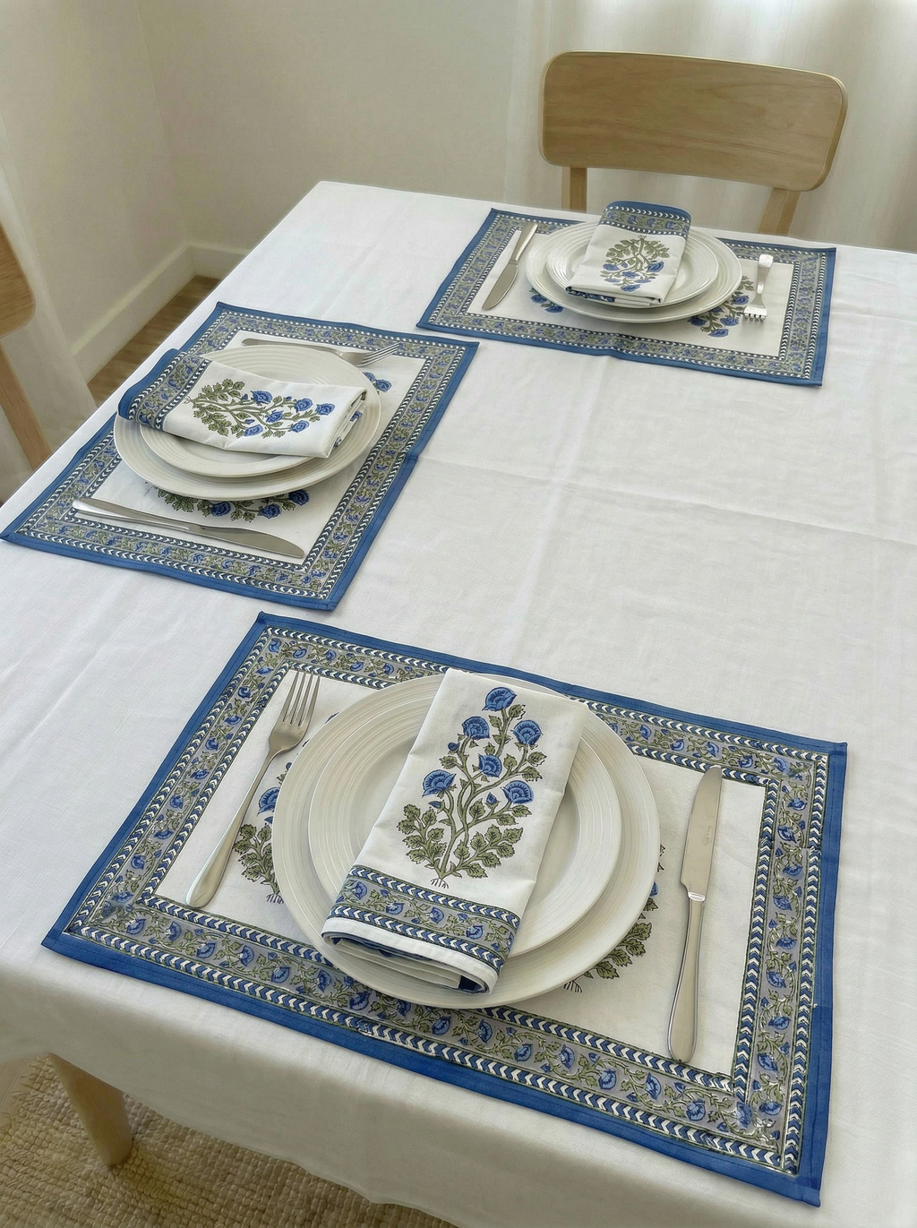 Table Mats & Napkins Set