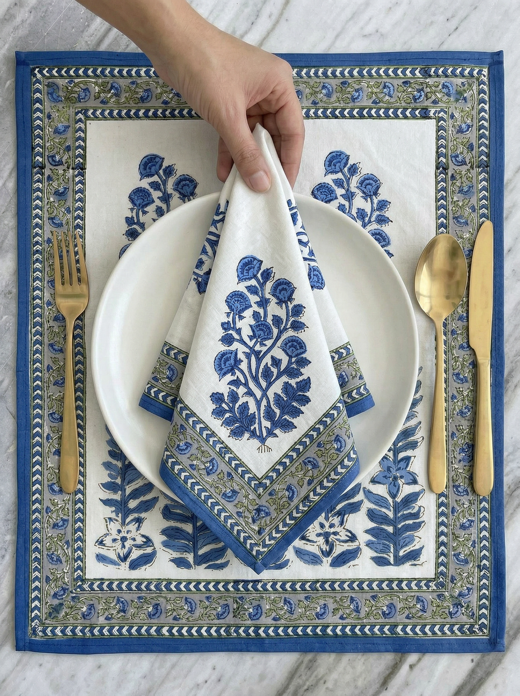 Table Mats & Napkins Set