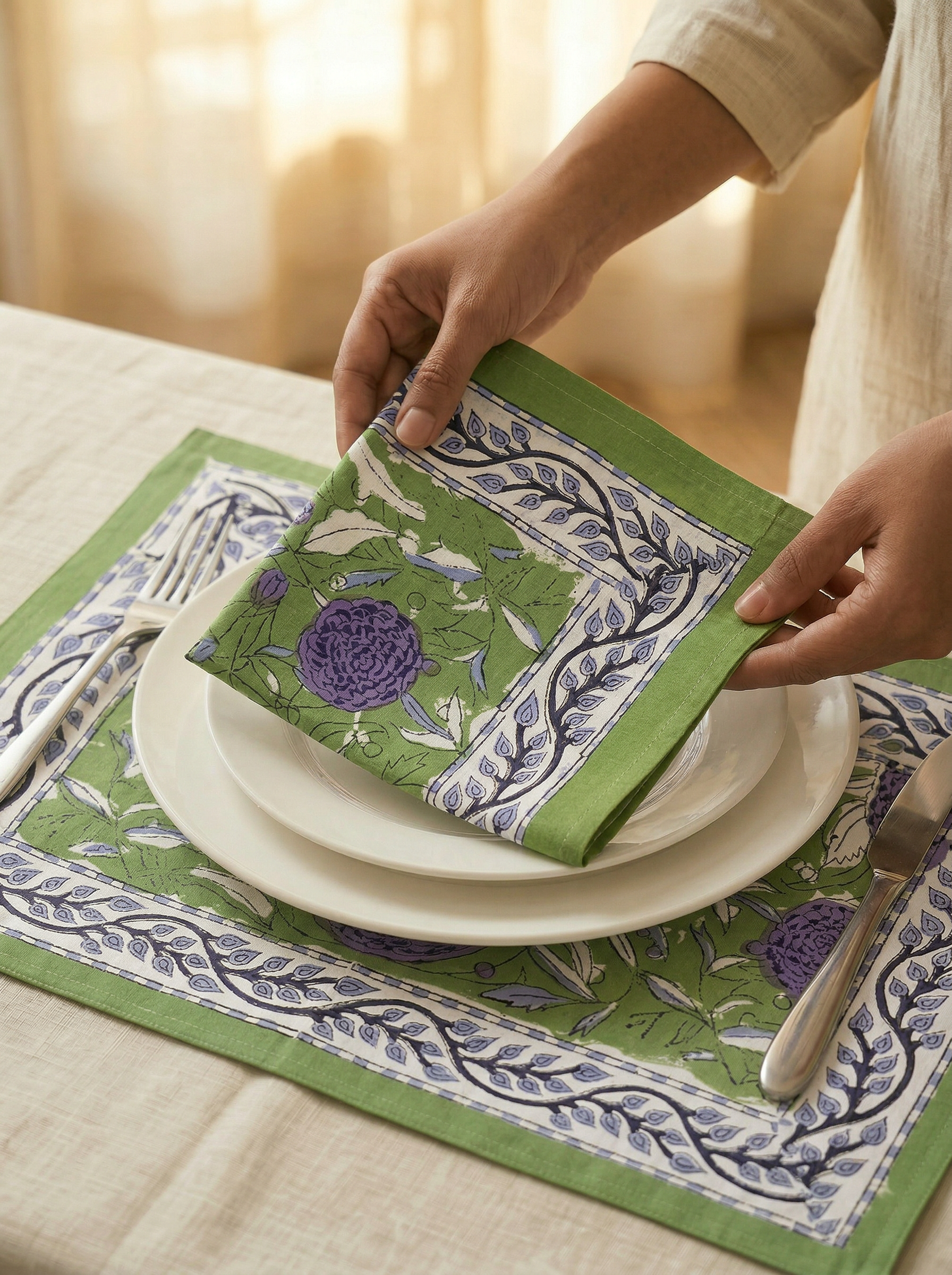 Table Mats & Napkins Set