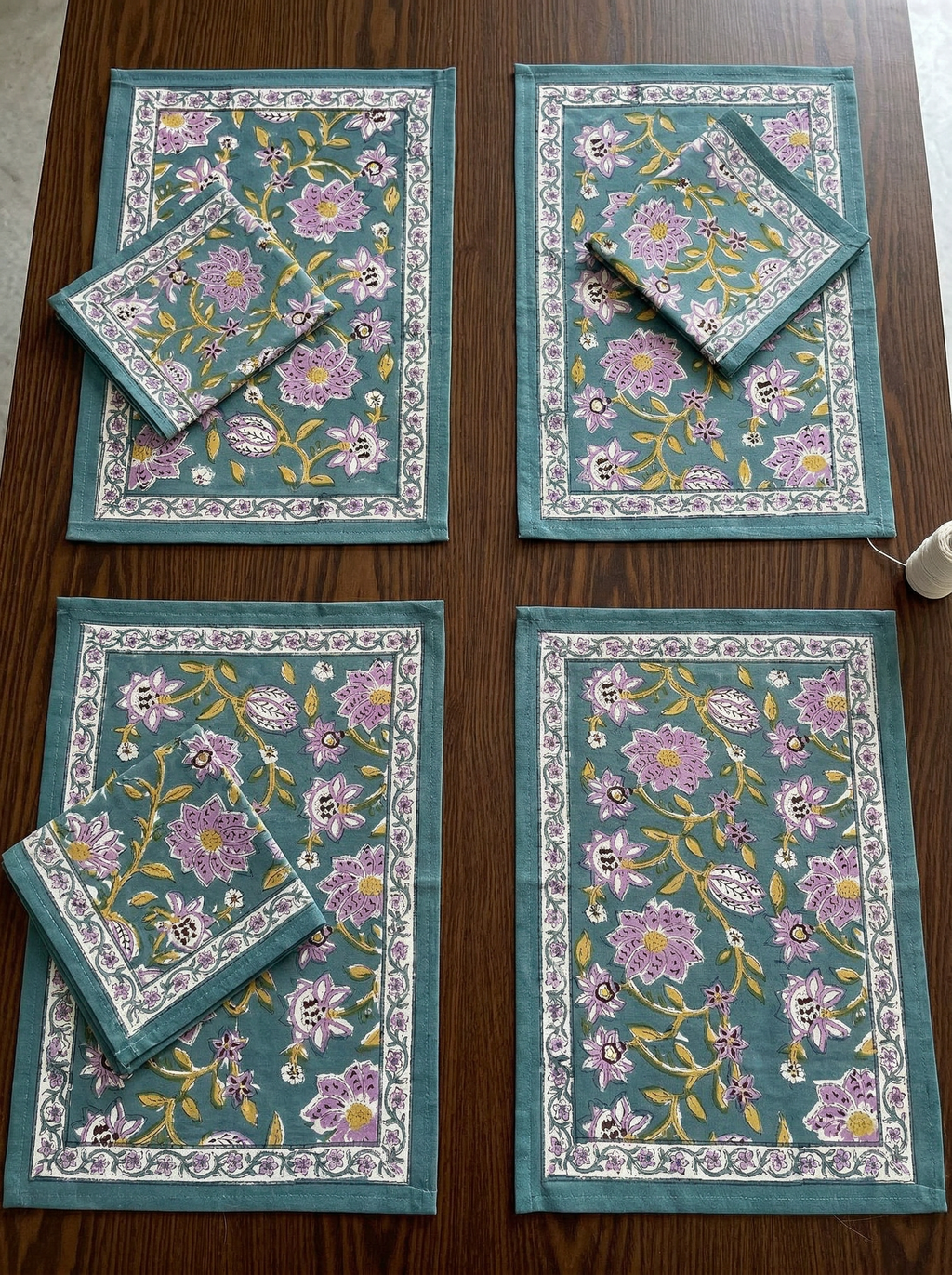 Table Mats & Napkins Set