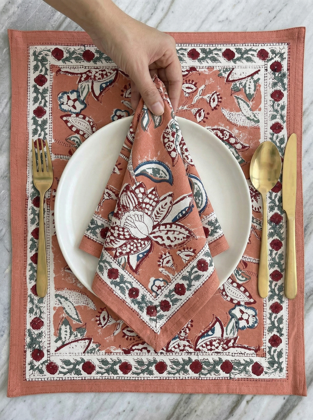 Table Mats & Napkins Set