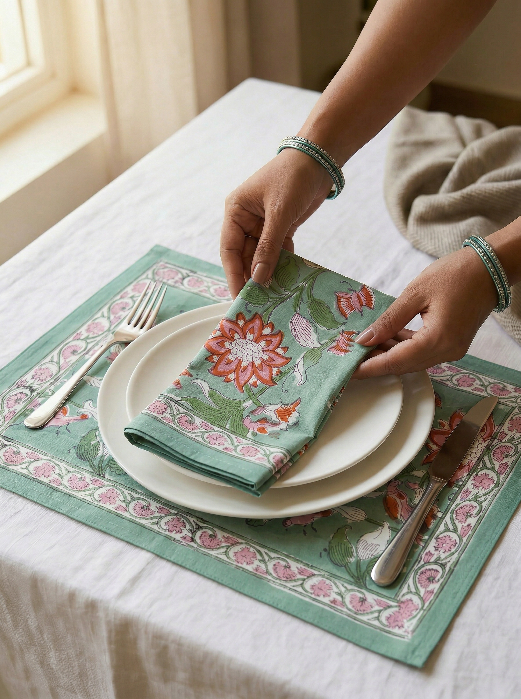 Table Mats & Napkins Set
