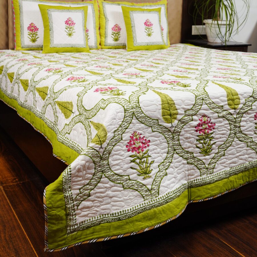 Quilted Bed Cover ( 12 )