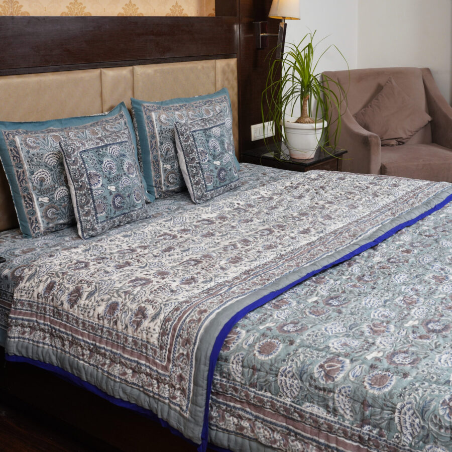 Dark Grey Kashyab Quilt Bedding Set's