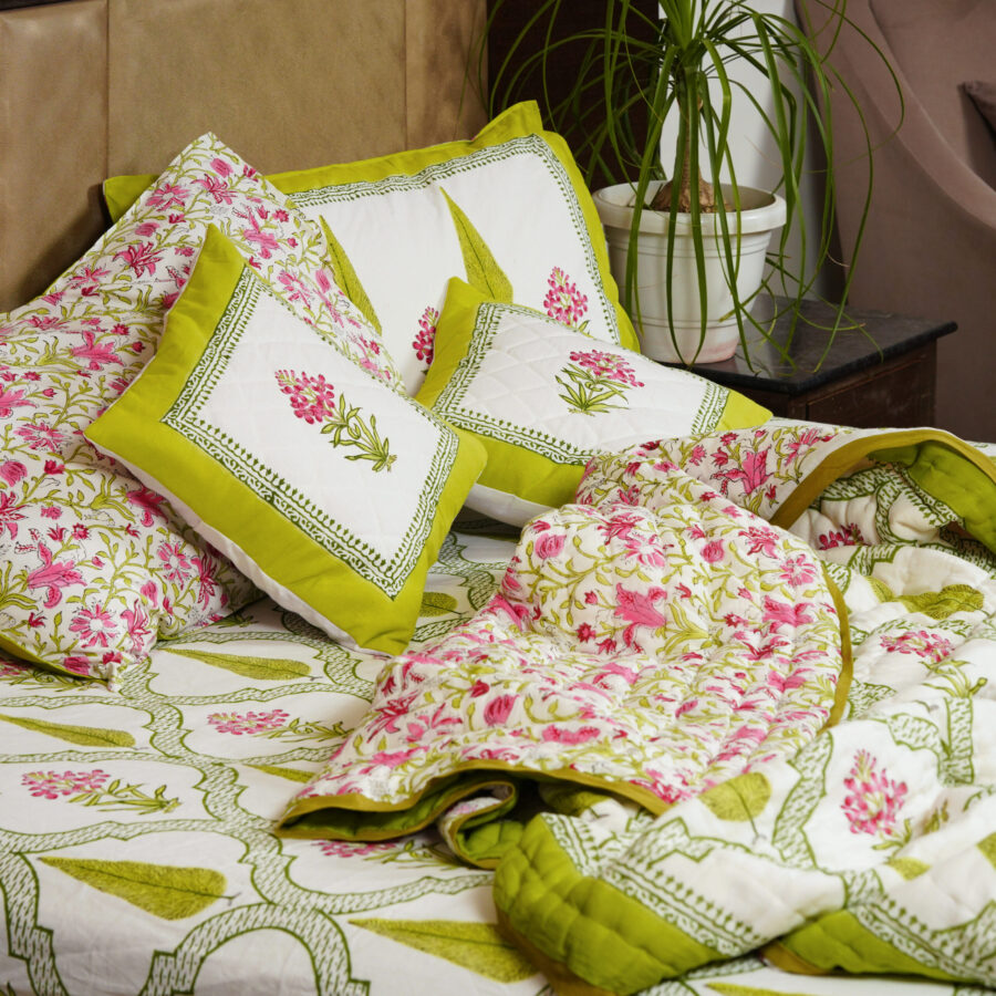 Stunning Mugal Mehrab Jaal Quilt Bedding Set's